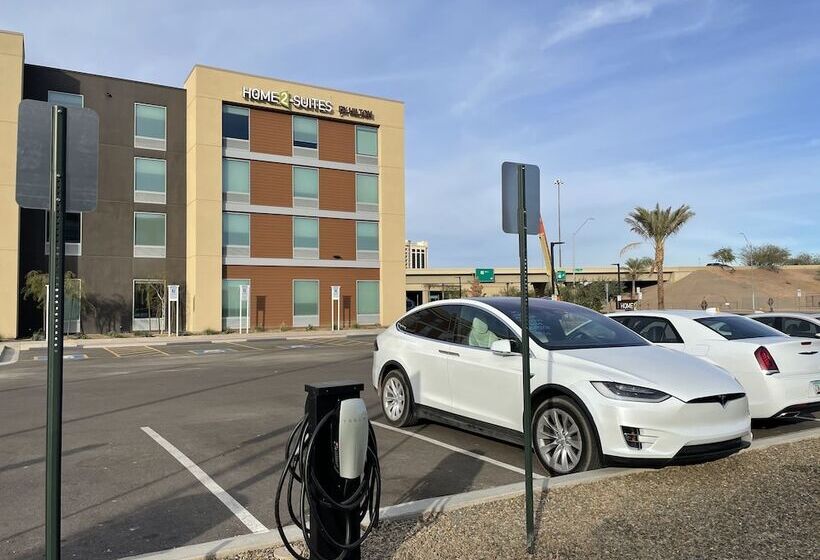 هتل Home2 Suites By Hilton Phoenix Airport North, Az