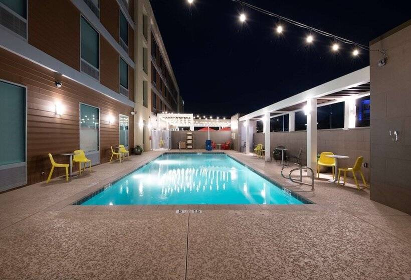 هتل Home2 Suites By Hilton Phoenix Airport North, Az