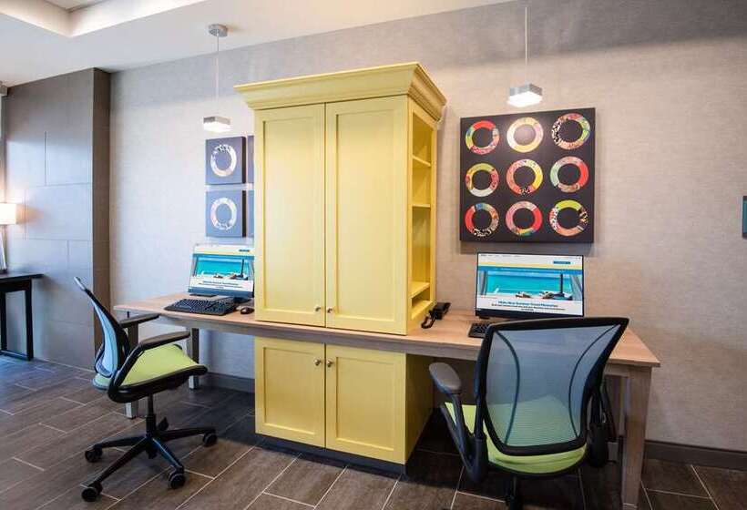 هتل Home2 Suites By Hilton Phoenix Airport North, Az