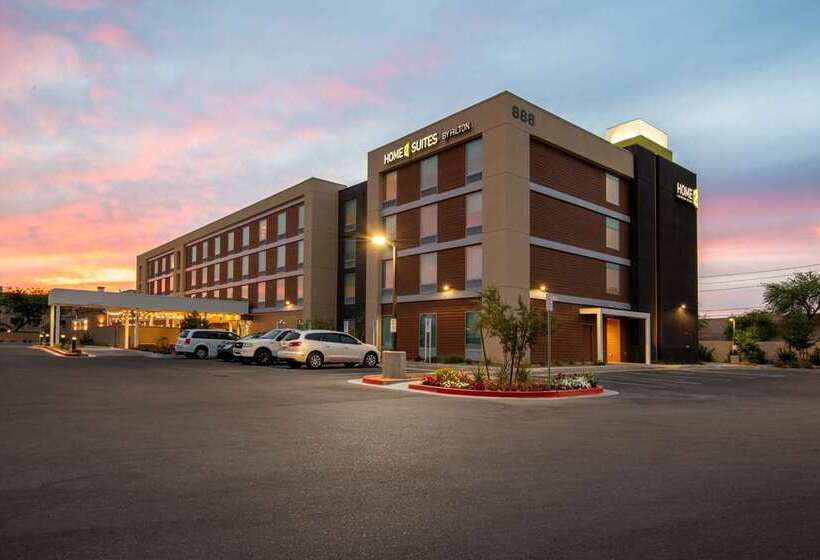 هتل Home2 Suites By Hilton Phoenix Airport North, Az
