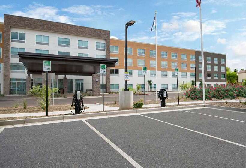 هتل Home2 Suites By Hilton Phoenix Airport North, Az