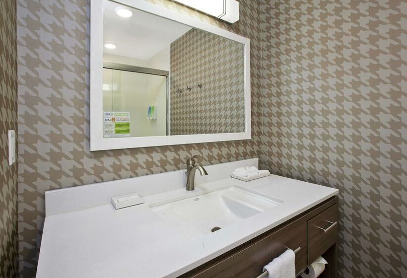 ホテル Home2 Suites By Hilton West Bloomfield Detroit