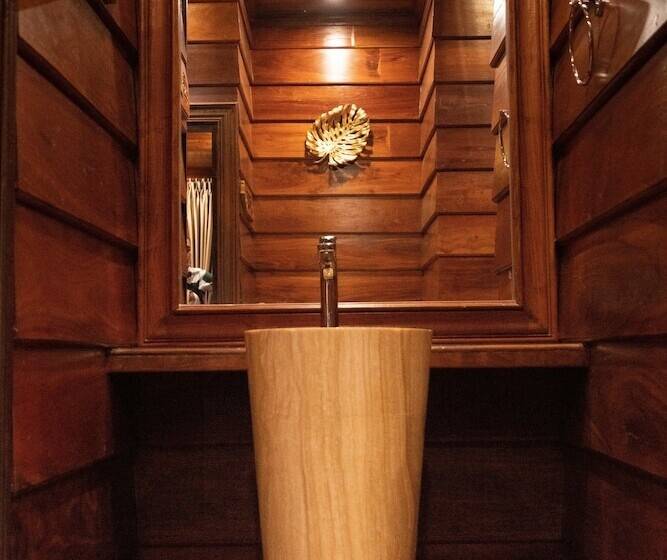 호텔 Khum Wang Nuea Villa