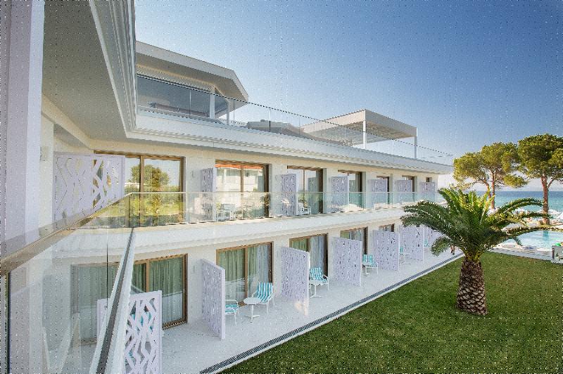 Отель Laguna Resort