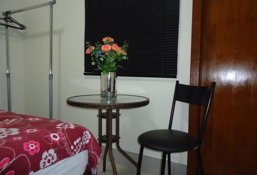 בית מלון כפרי Mm Aeroporto Brasília