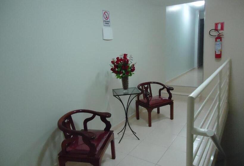 בית מלון כפרי Mm Aeroporto Brasília