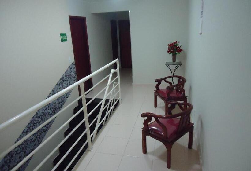 בית מלון כפרי Mm Aeroporto Brasília