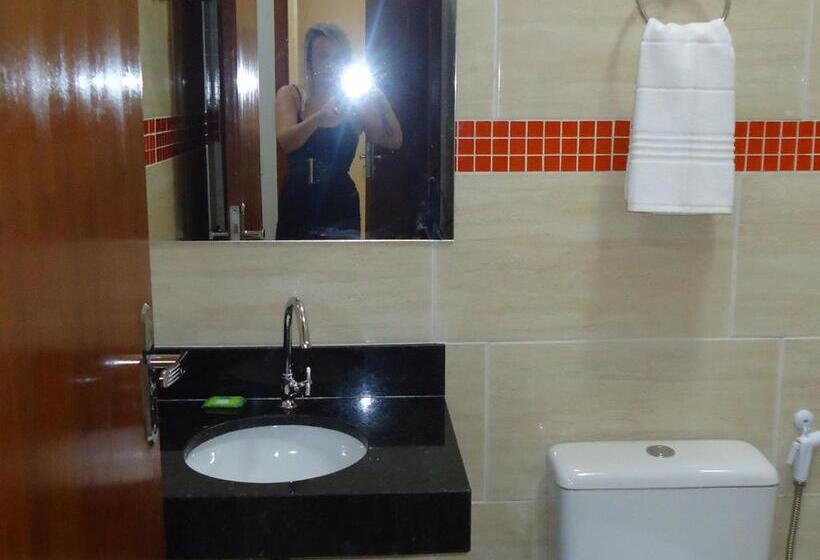 בית מלון כפרי Mm Aeroporto Brasília