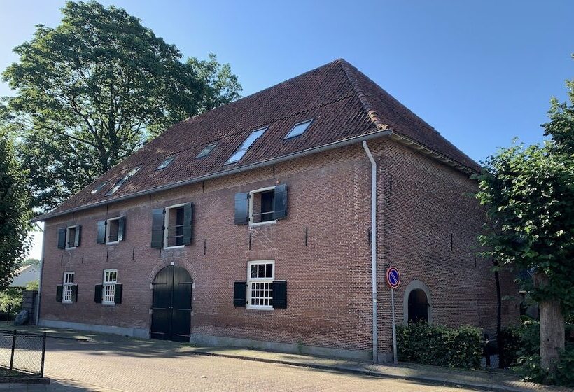 ホテル Napoleonschuur