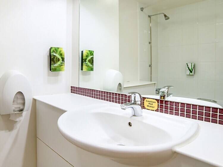 Lakeside Haydock Hotel, St Helens