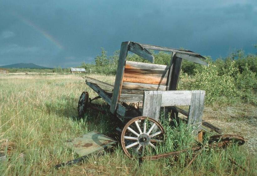 호텔 Raven Inn Whitehorse