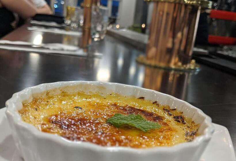 فندق Raven Inn Whitehorse