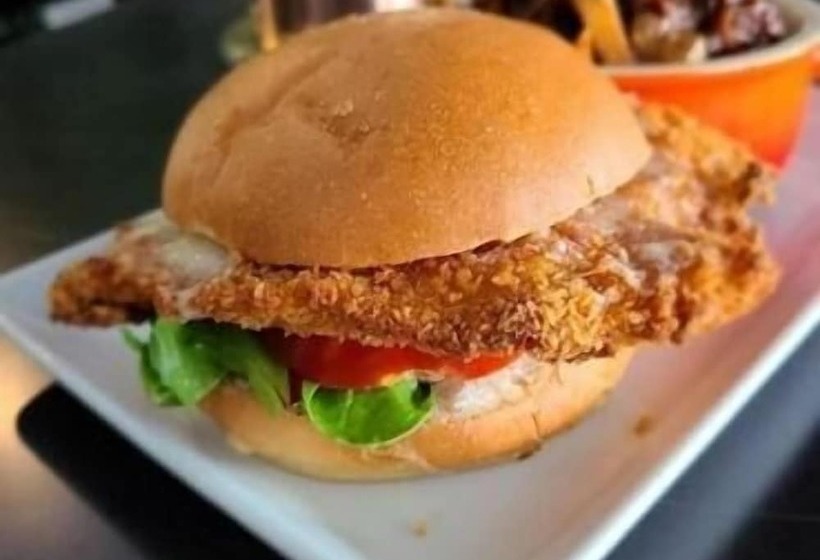 호텔 Raven Inn Whitehorse