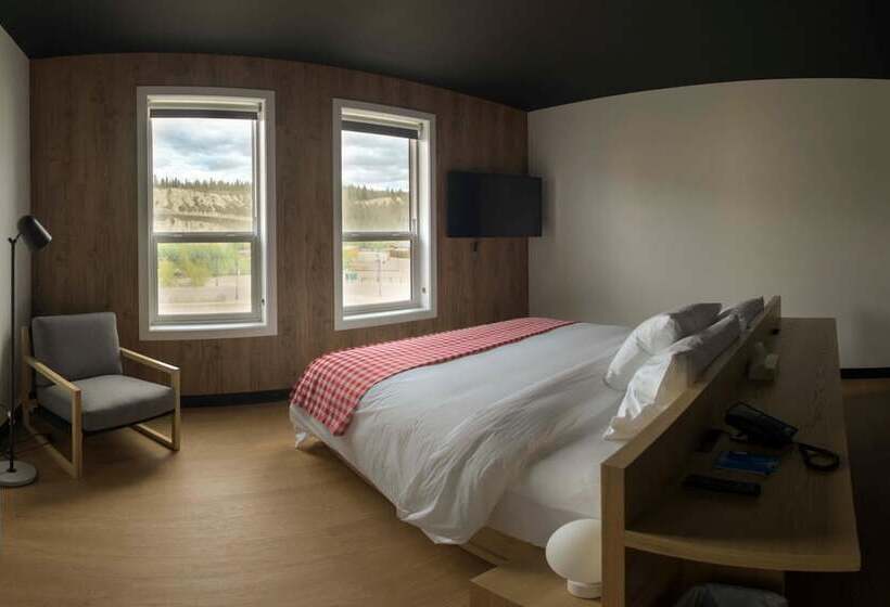 호텔 Raven Inn Whitehorse