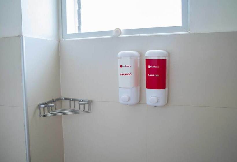 هتل Reddoorz Premium @ Guadalupe Village Davao