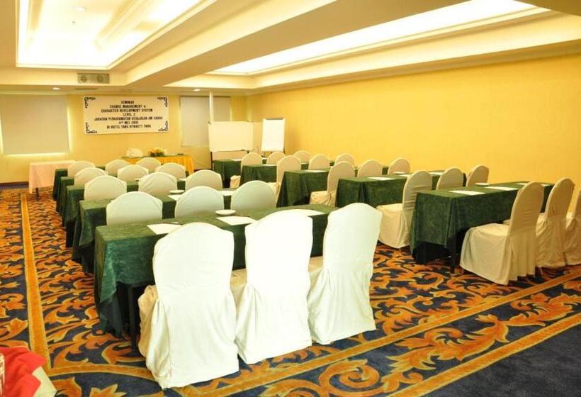 فندق Tang Dynasty Park