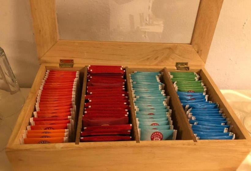 호텔 U. + Apartments