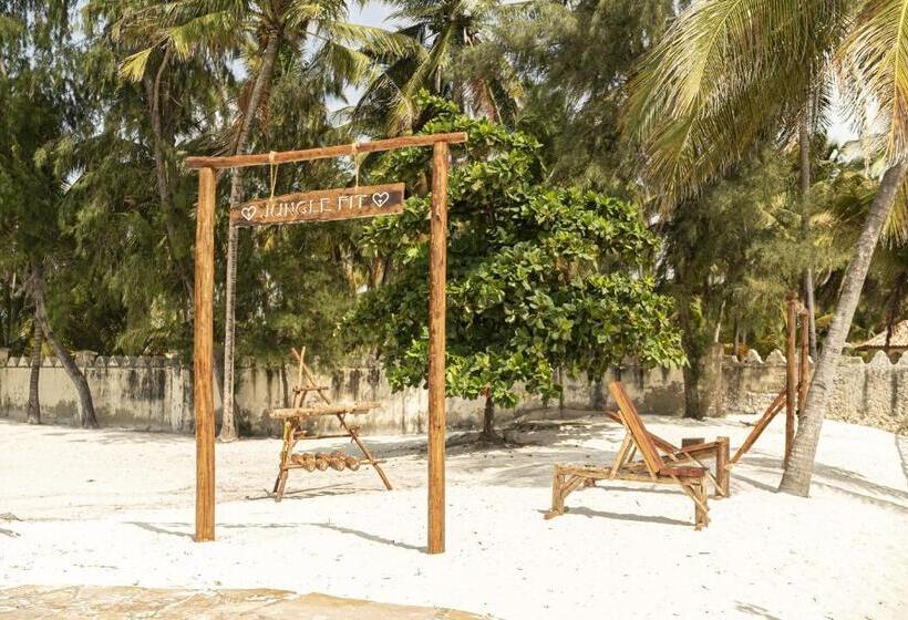 فندق Vrclub Paje Palms Beach Resort