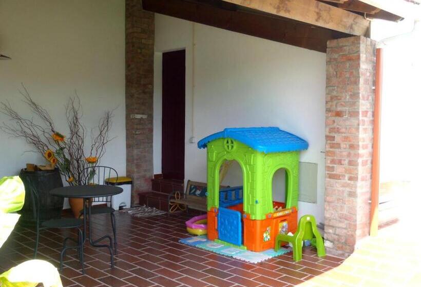 ペンション Casa Adega Do Mosteiro   Turismo Rural