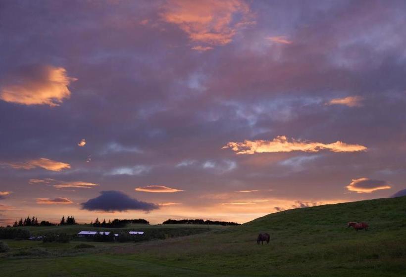 پانسیون Fagrahlíd Guesthouse
