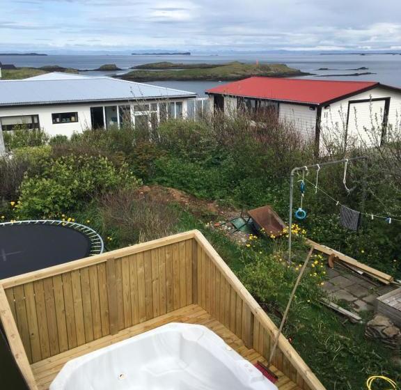 پانسیون Höfði