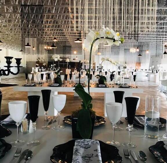 ペンション Mont D Or Monte Bello Estate