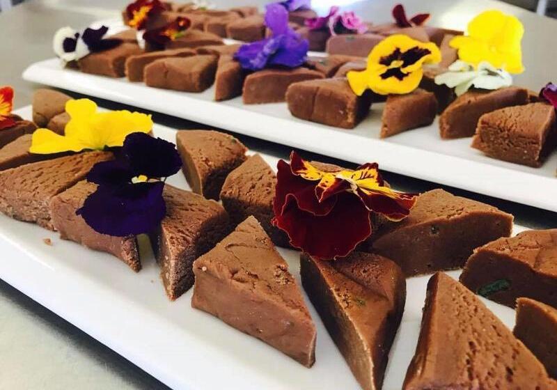 ペンション Mont D Or Monte Bello Estate