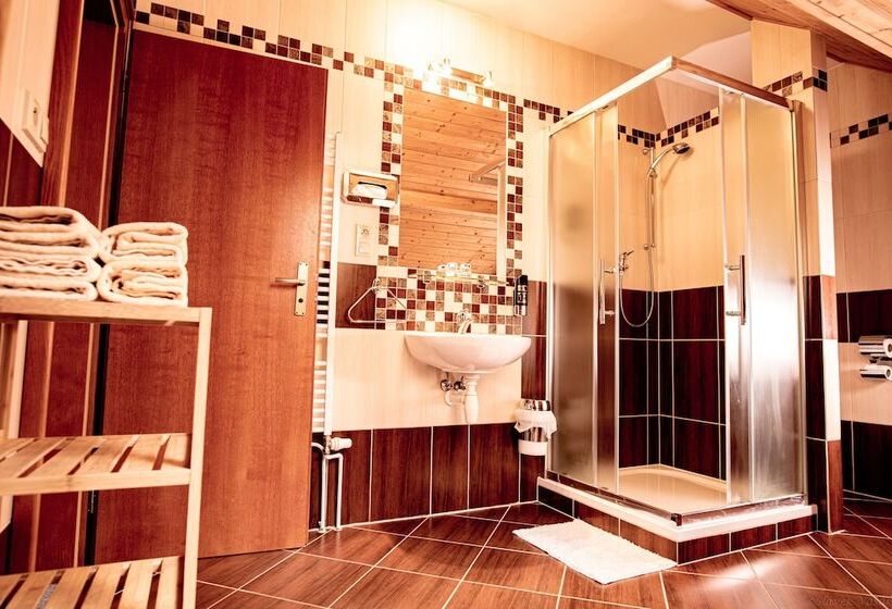 פנסיון Penzion A Restaurace Staré časy