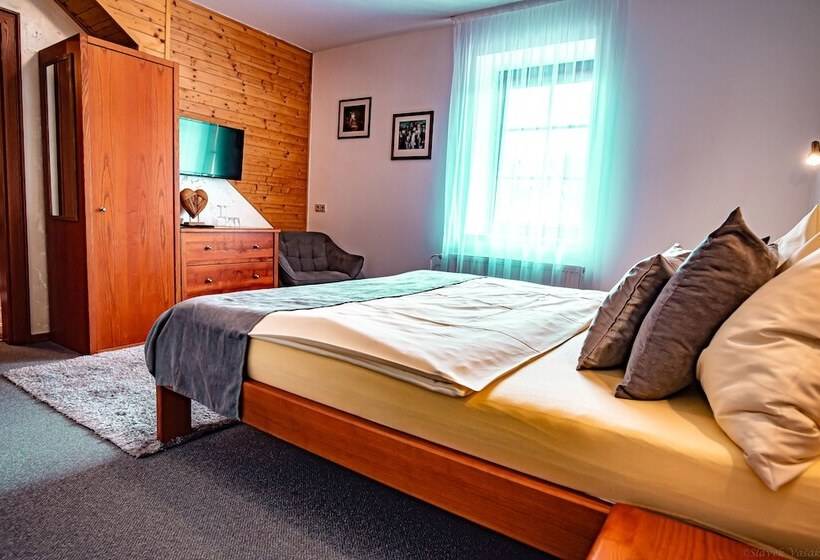 פנסיון Penzion A Restaurace Staré časy