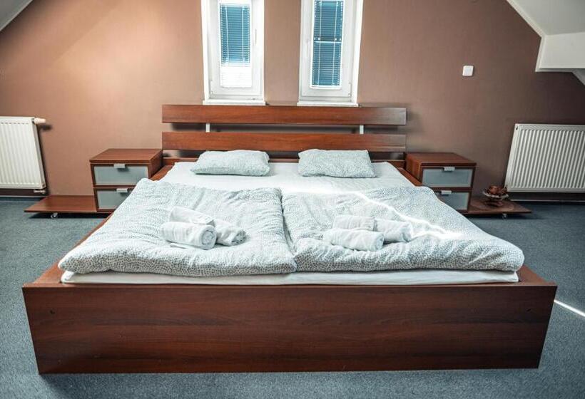 Пансион Penzion Hurikán 63