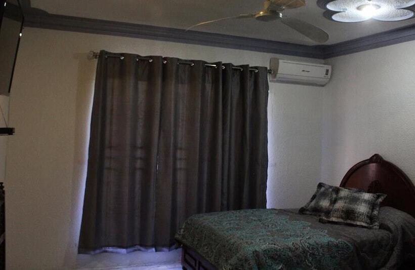 פנסיון Posada Gabriel 162