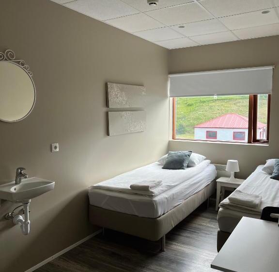 پانسیون Við Hafið Guesthouse