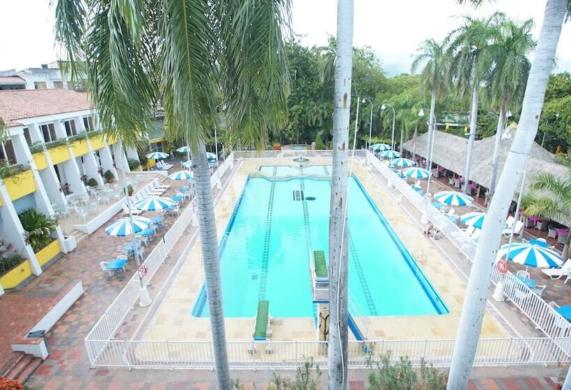 Отель Bachue Girardot