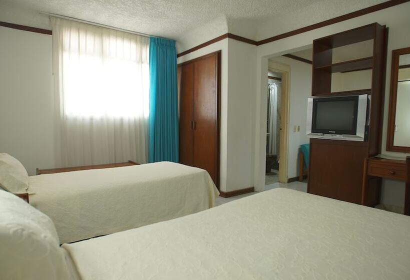 Отель Bachue Girardot