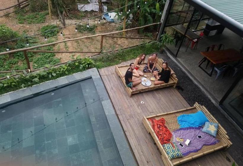 هتل Nano Ecohostel