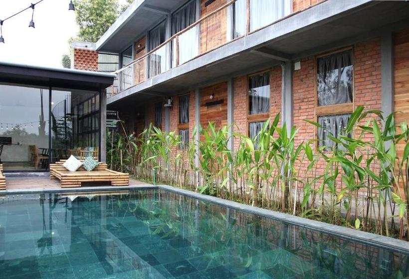 هتل Nano Ecohostel