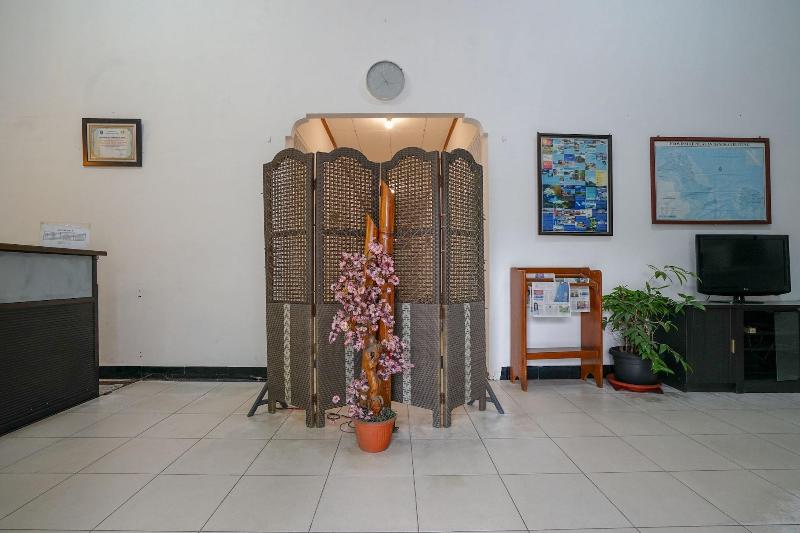 Отель Oyo 1216 Sejati