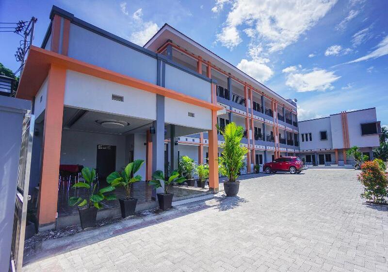 בית מלון כפרי Oyo 1680 Hanna Residence