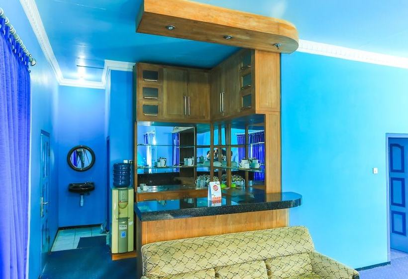 Hotel Oyo 1774 Griya Dahlia