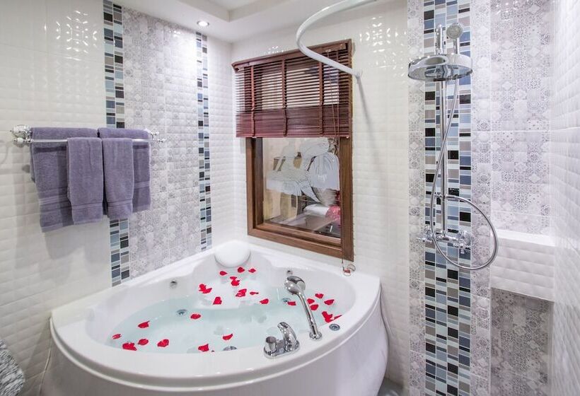 酒店 Thanyawintra Boutique And Spa