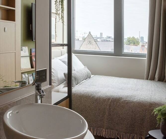 בית מלון כפרי Wren Urban Nest