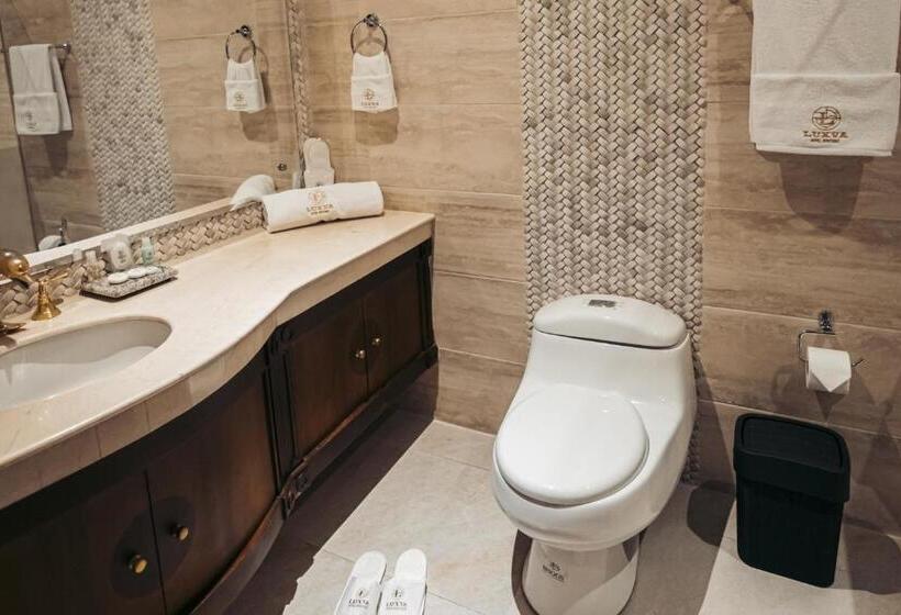 Luxva Hotel Boutique