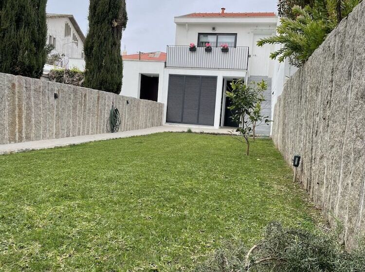 פנסיון Botica Guesthouse