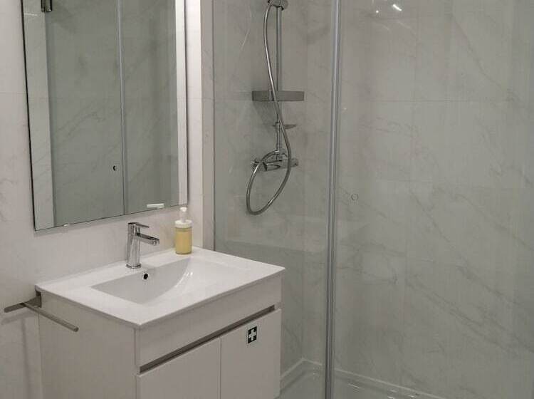 פנסיון Botica Guesthouse