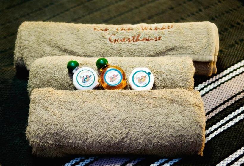 פנסיון Rip Van Winkel Guest House