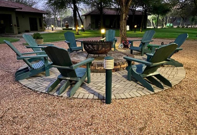 פנסיון Rip Van Winkel Guest House