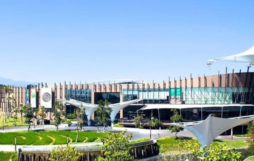 The Greenery Central Suite &