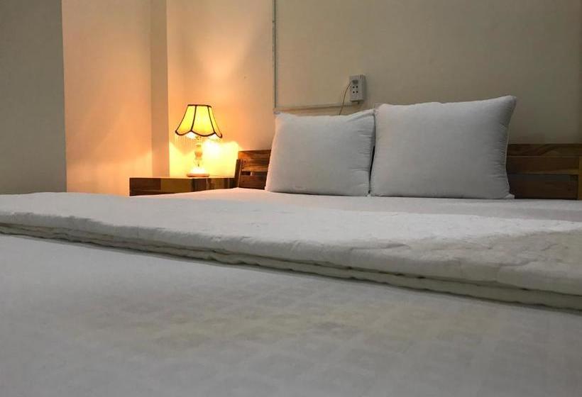 تختخواب و صبحانه Snow House