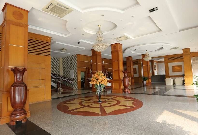 هتل Central Phu Hung