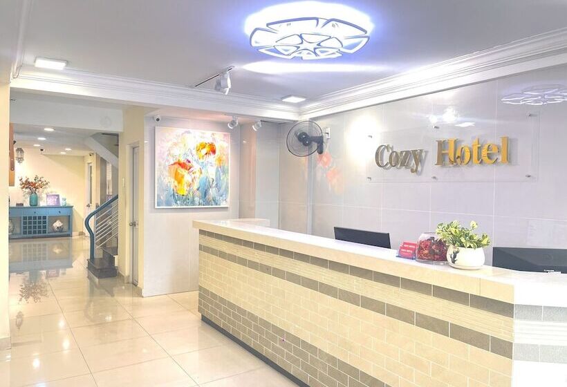 Cozy Hotel   140 Cong Quynh
